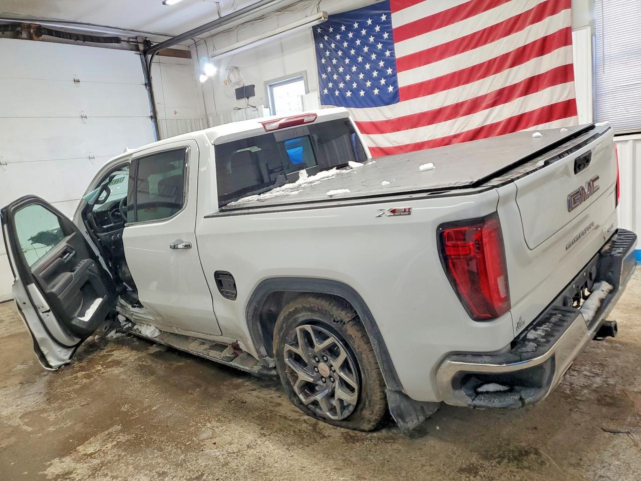 2025 GMC Sierra