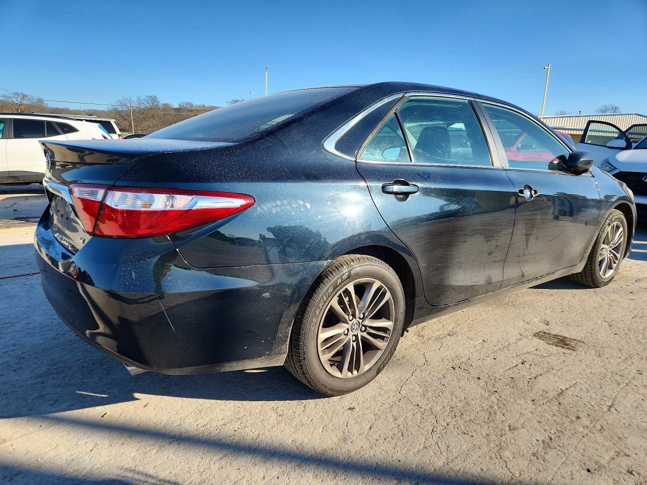 2015 TOYOTA CAMRY