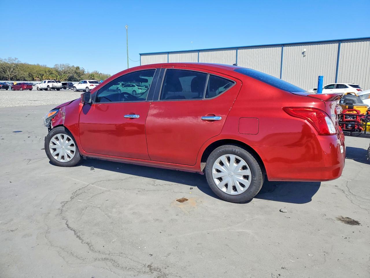 2018 NISSAN VERSA