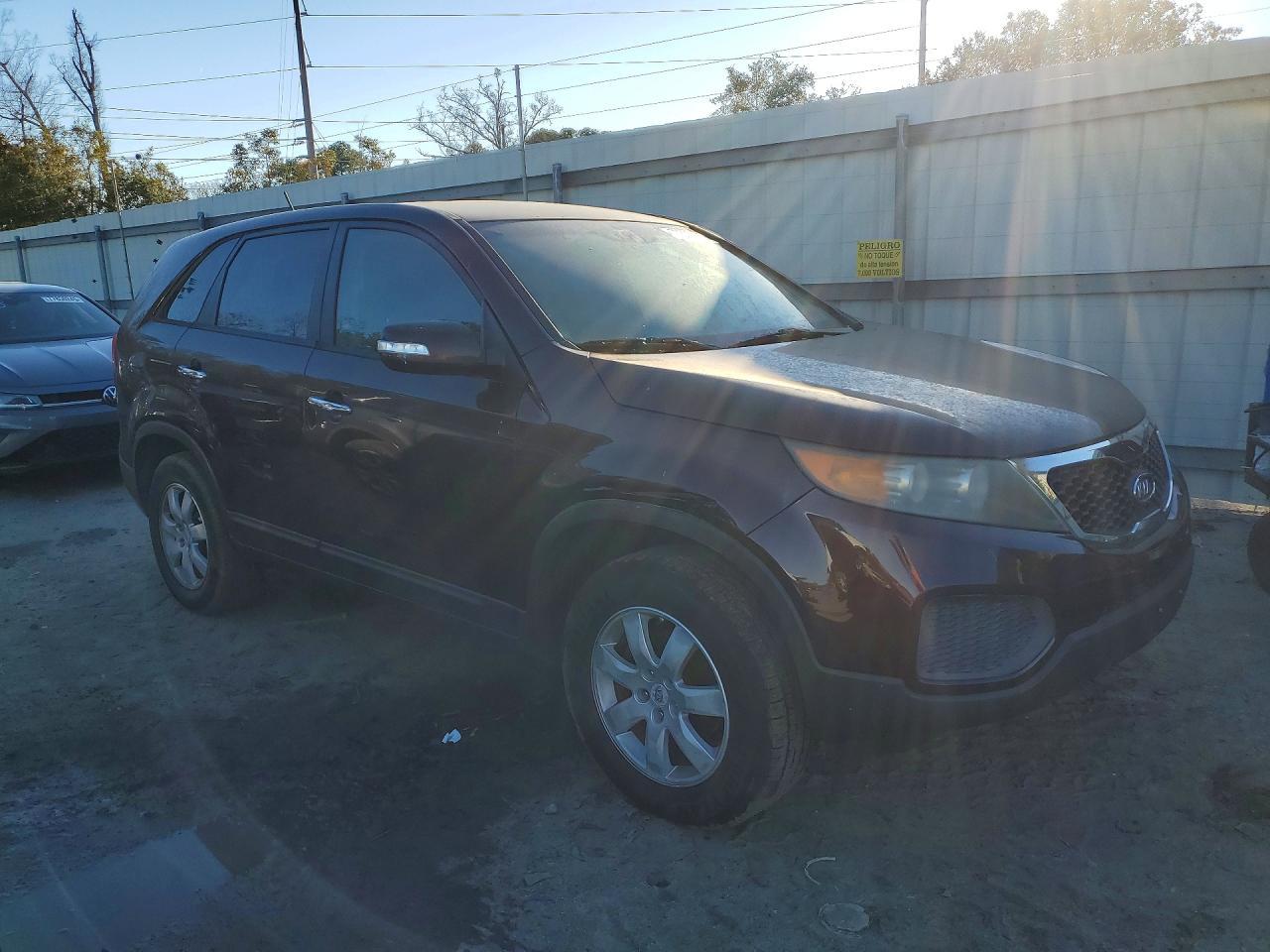 2011 KIA SORENTO