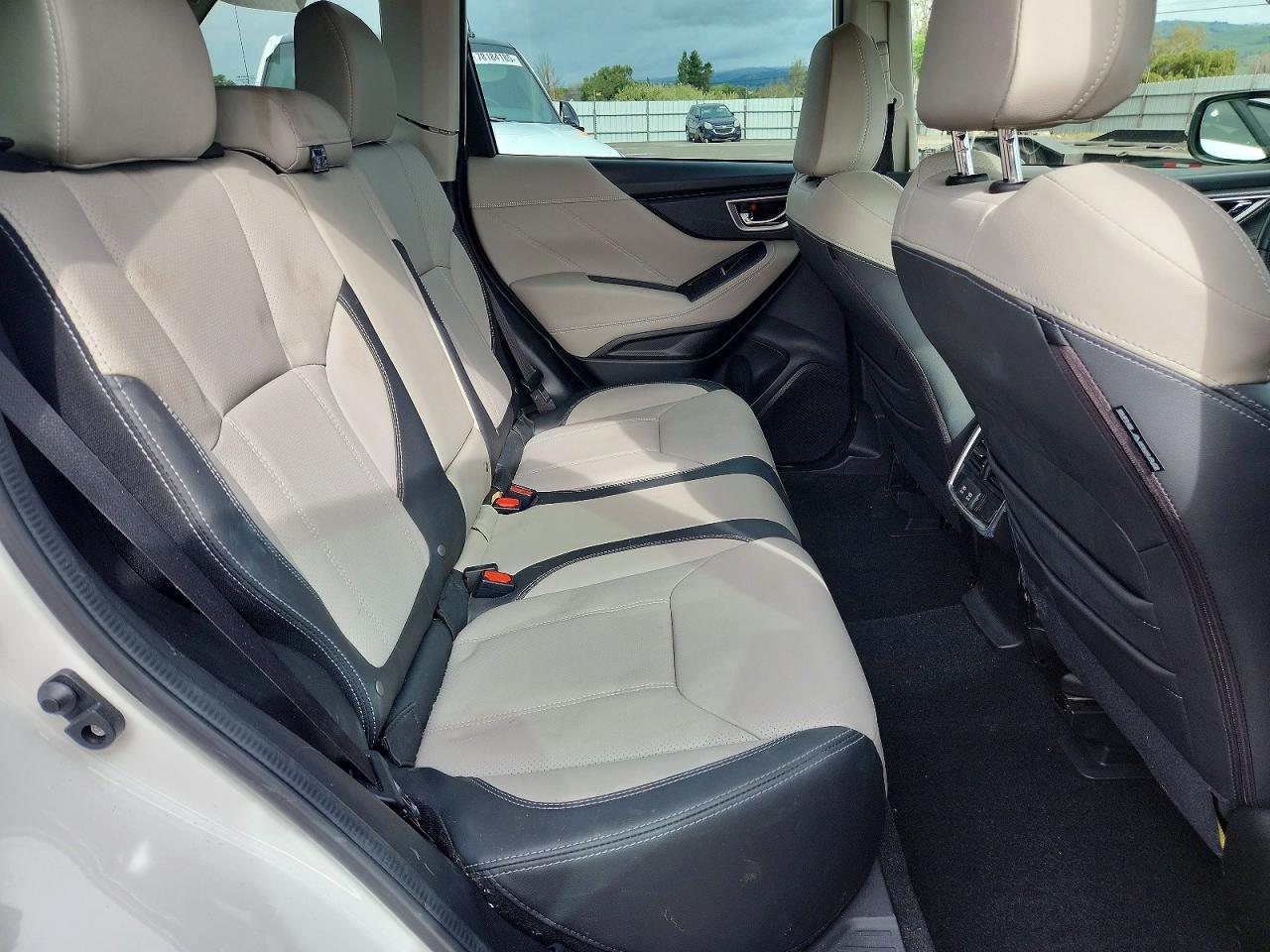 2021 SUBARU FORESTER