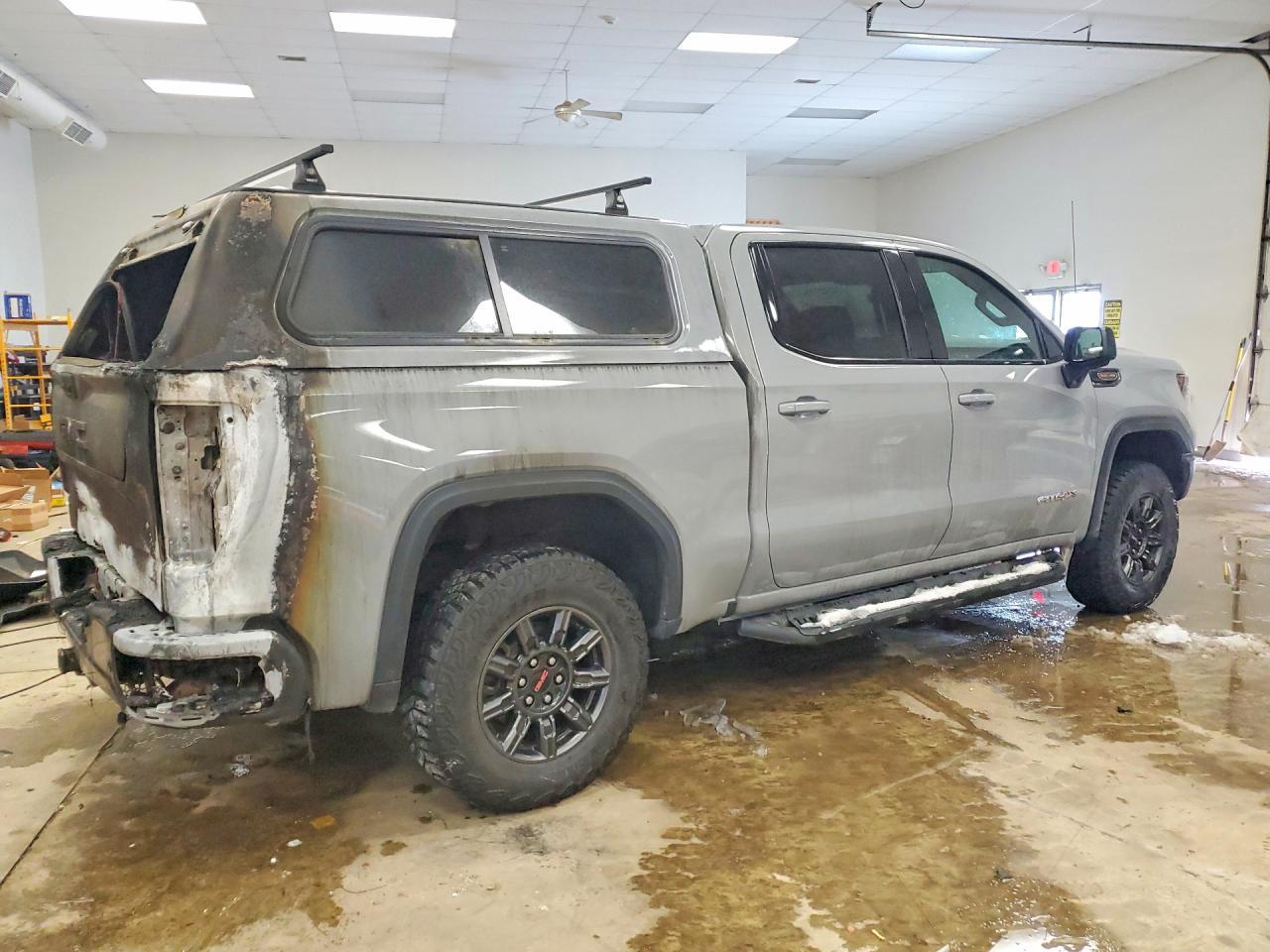 2024 GMC Sierra