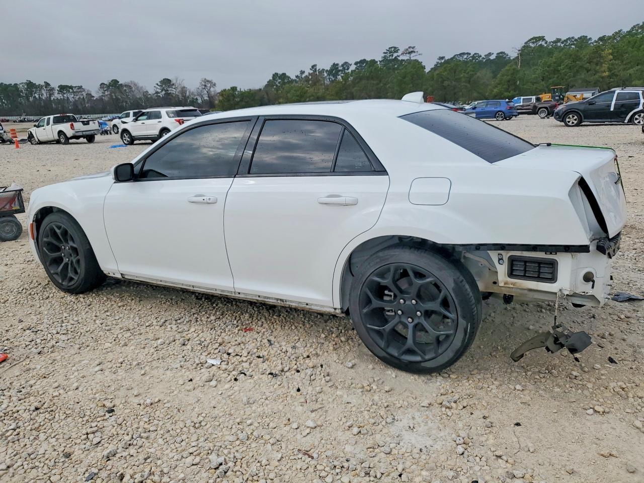 2021 CHRYSLER 300