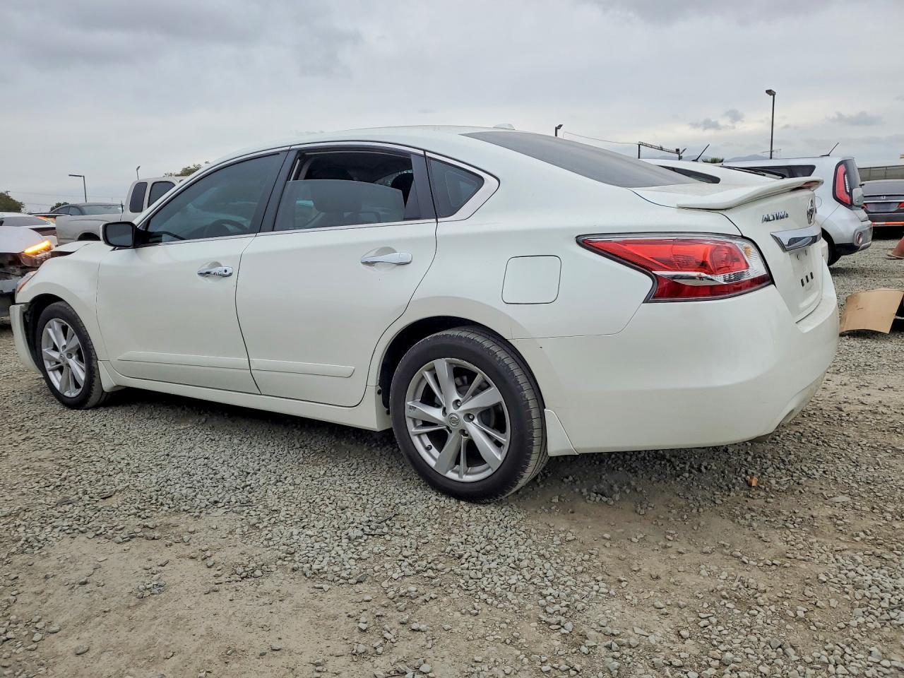 2015 NISSAN ALTIMA