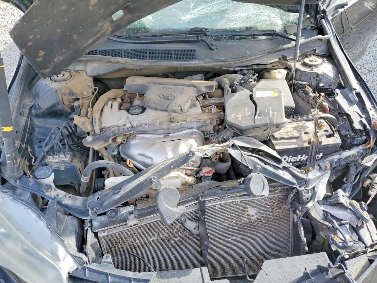 2016 TOYOTA CAMRY