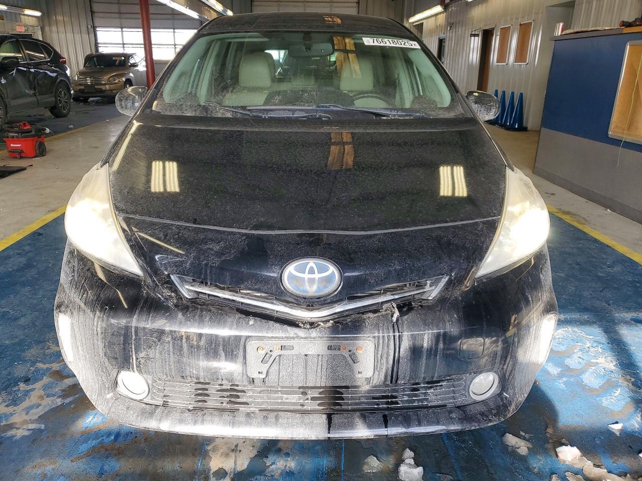 2012 TOYOTA PRIUS V