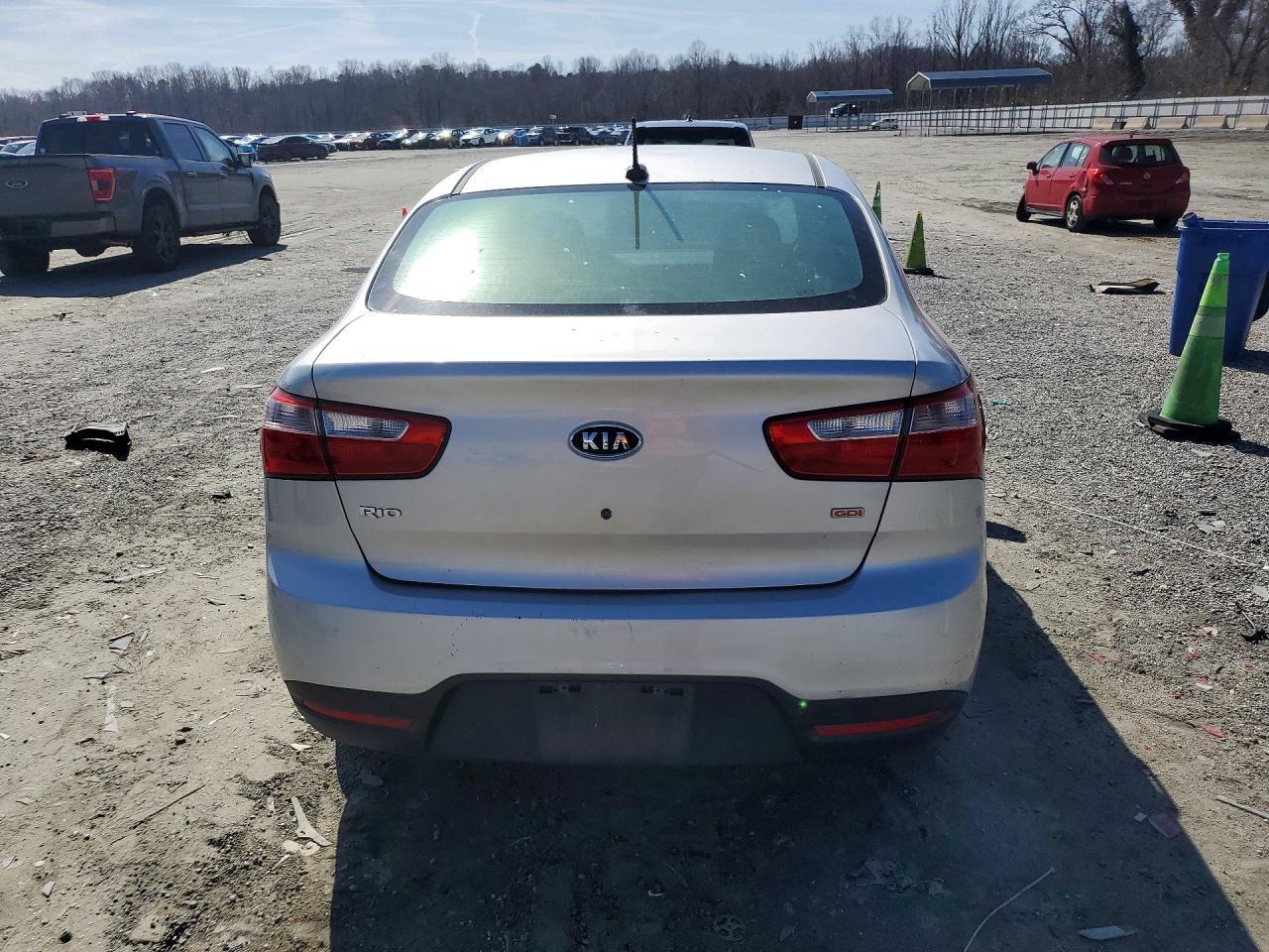 2012 KIA RIO