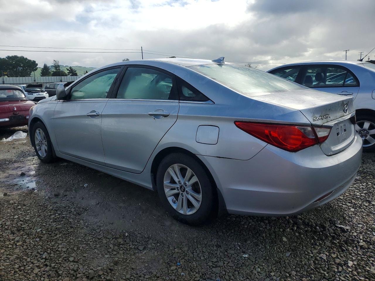 2012 HYUNDAI SONATA
