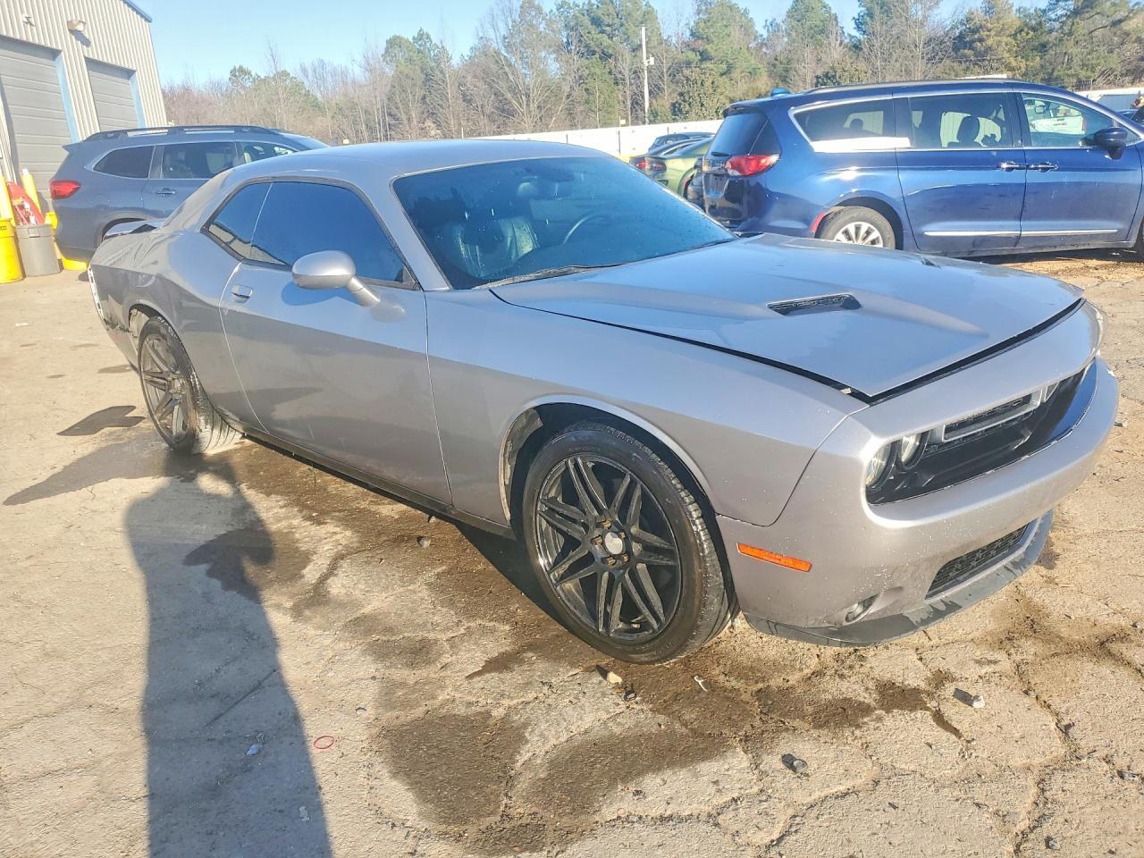 2015 DODGE Challenger