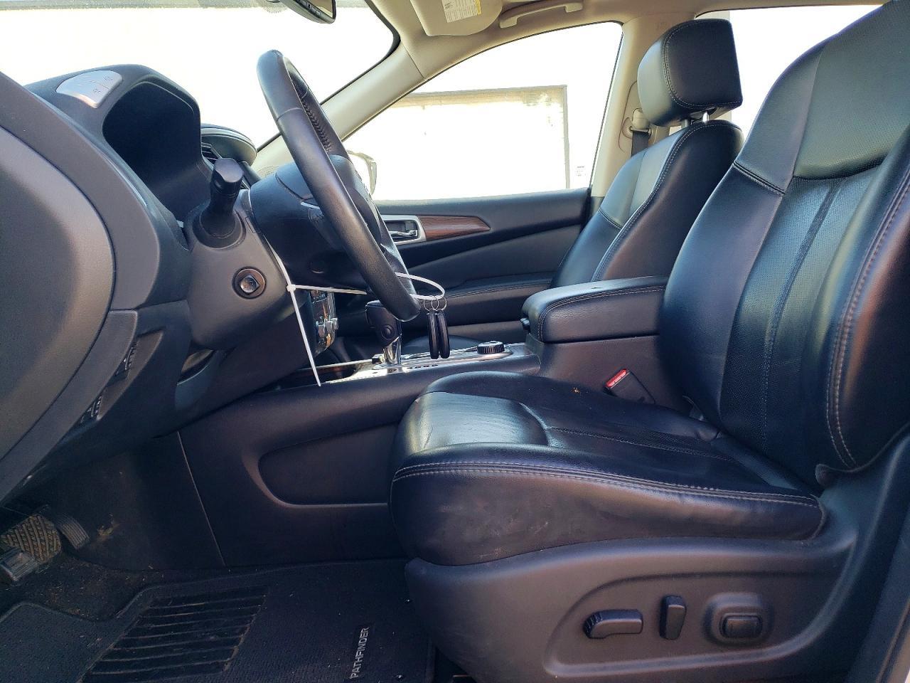 2017 NISSAN PATHFINDER