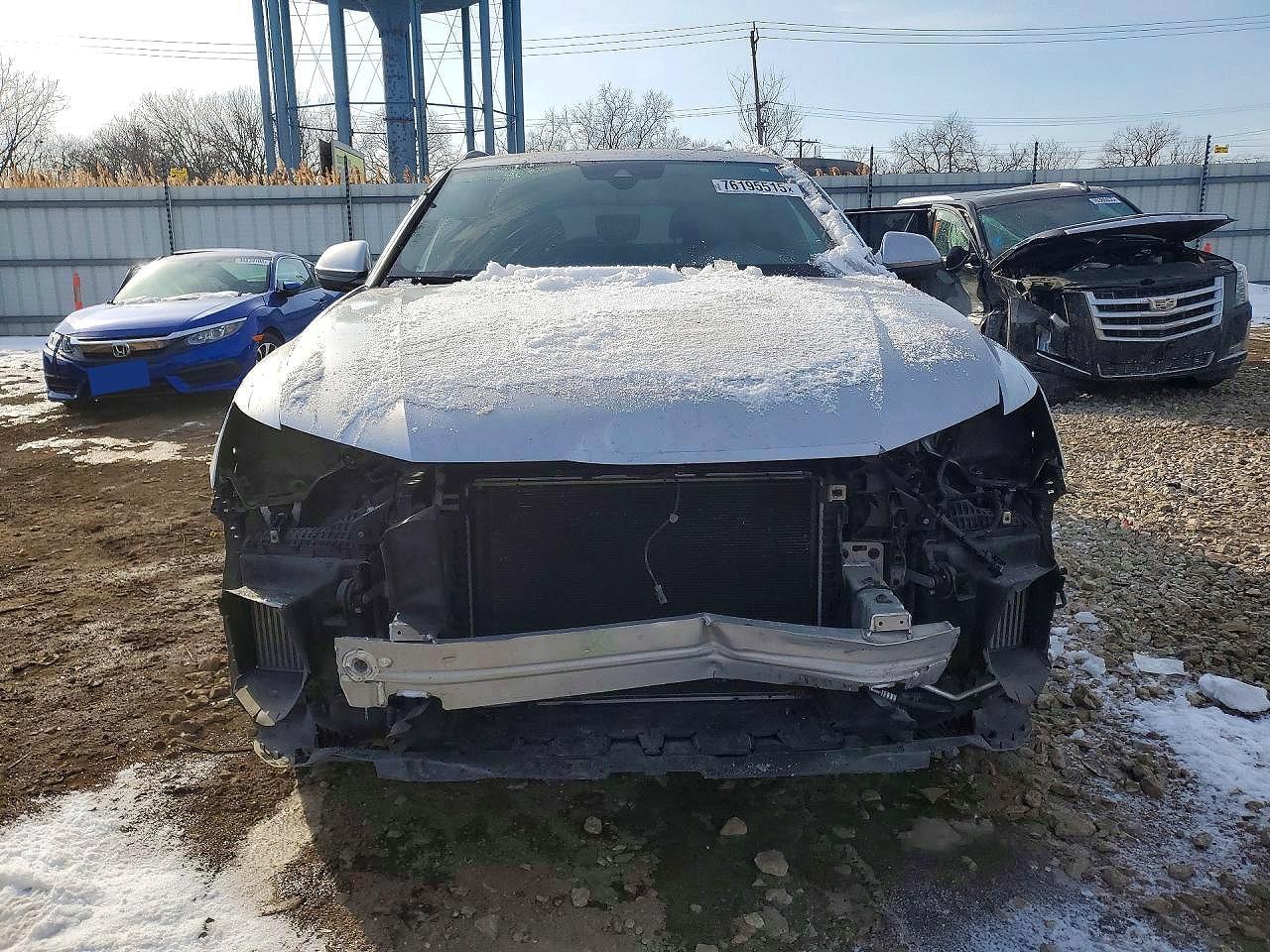 2021 AUDI Q8
