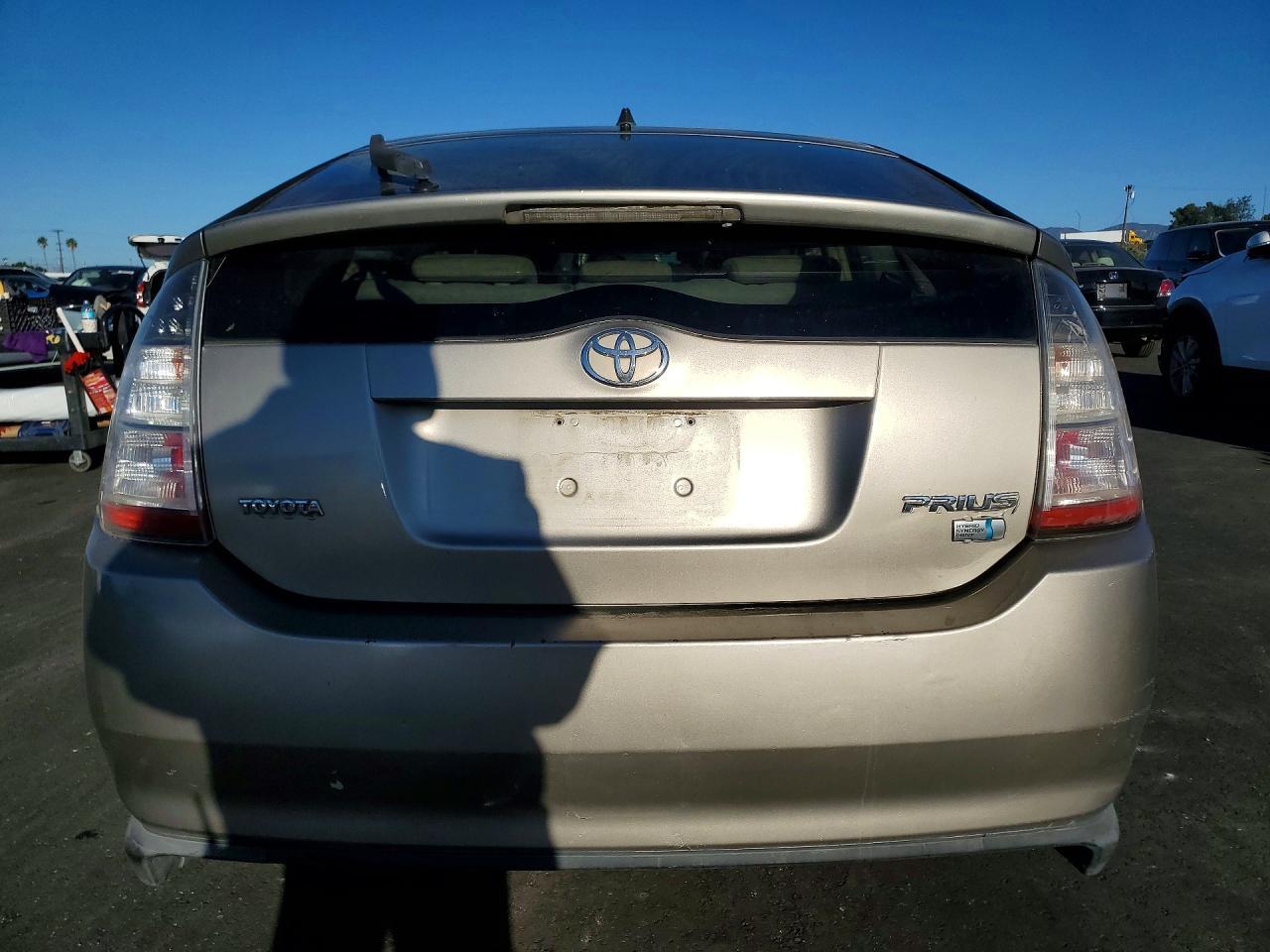 2004 TOYOTA PRIUS