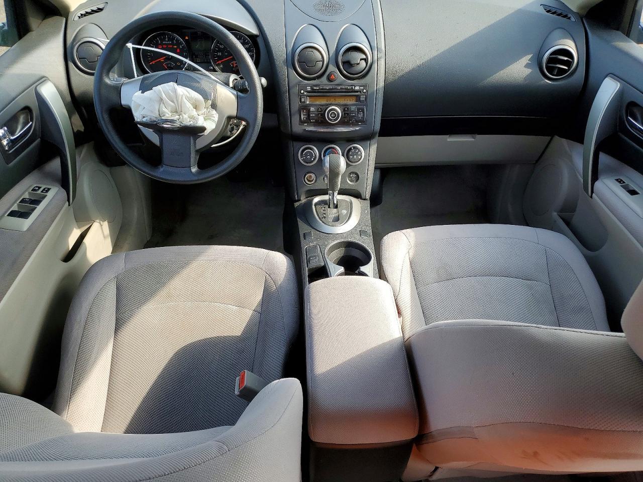 2014 NISSAN ROGUE