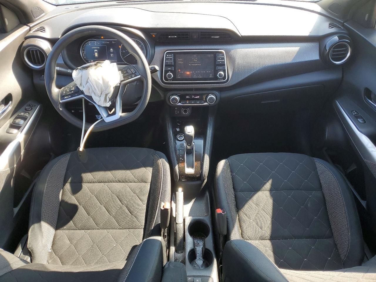 2019 NISSAN KICKS