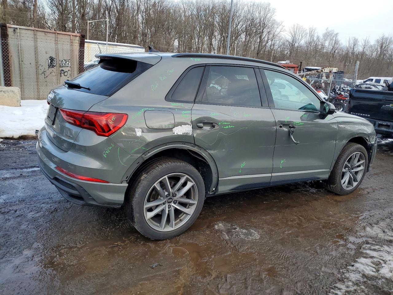 2024 AUDI Q3