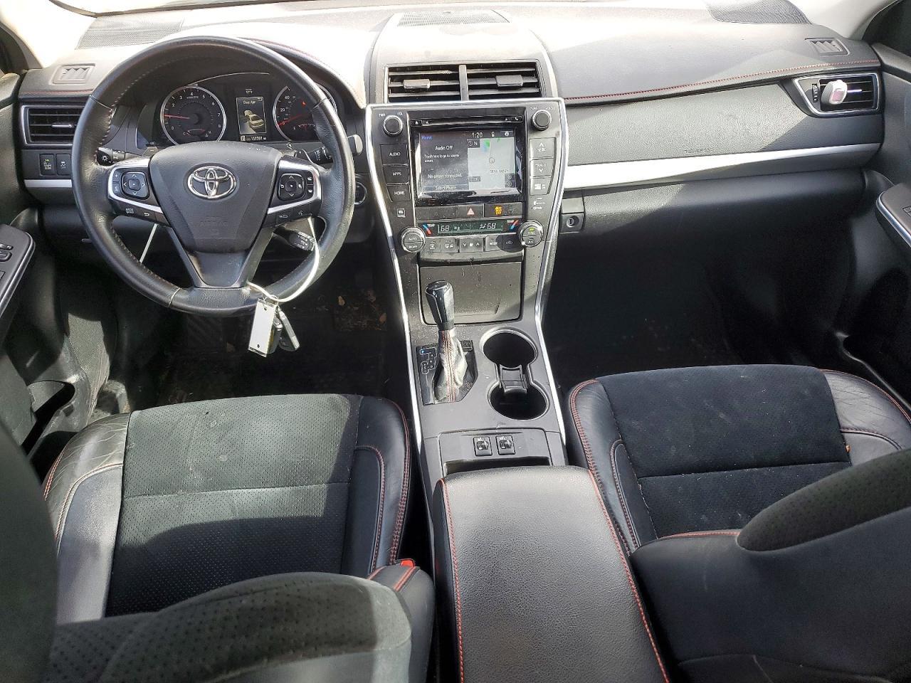 2015 TOYOTA CAMRY