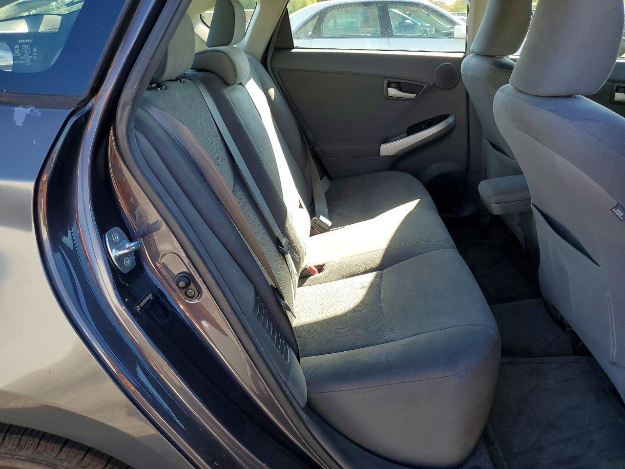 2010 TOYOTA PRIUS