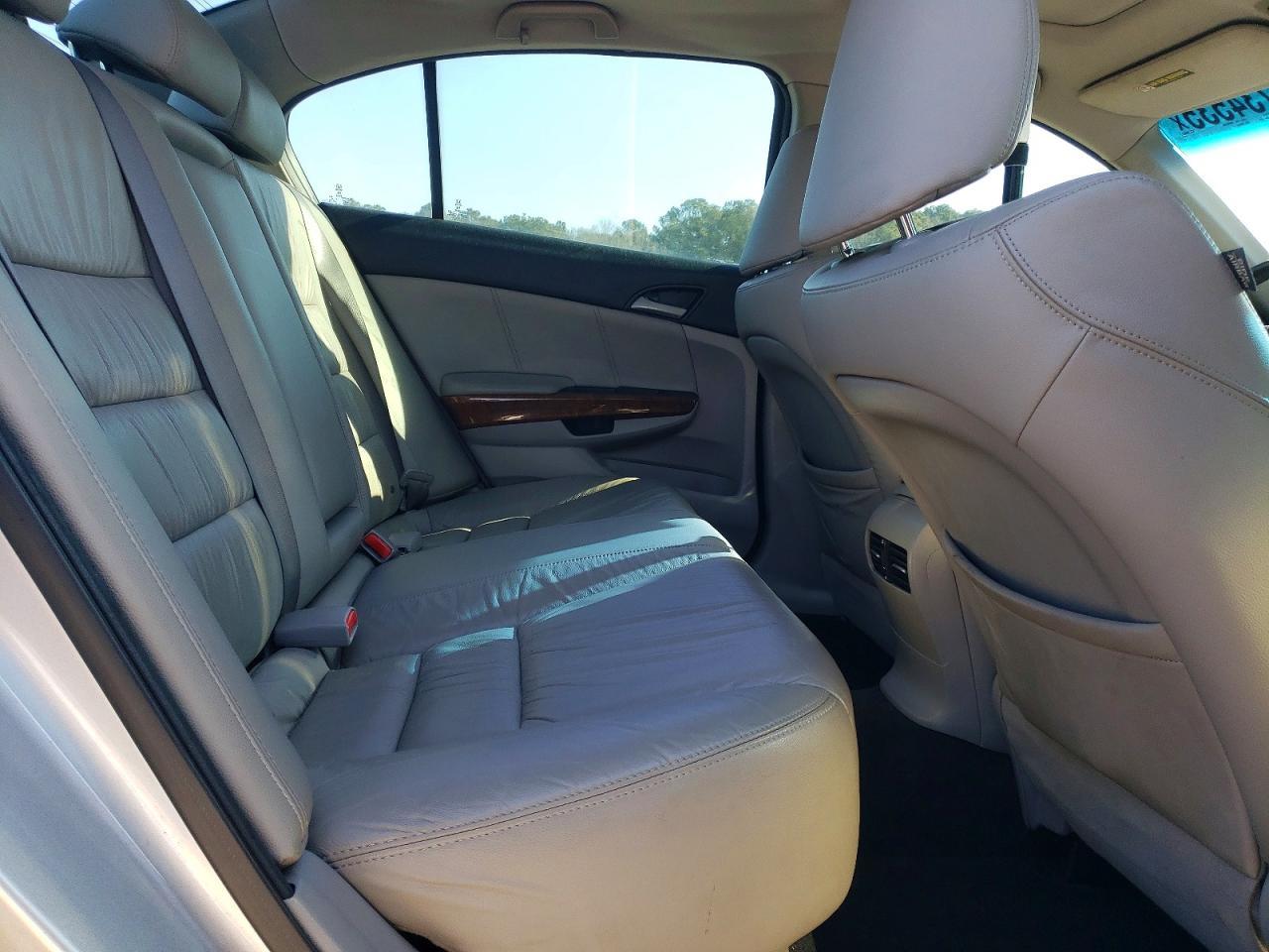 2011 HONDA ACCORD