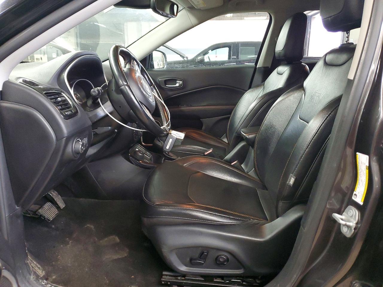 2020 JEEP Compass
