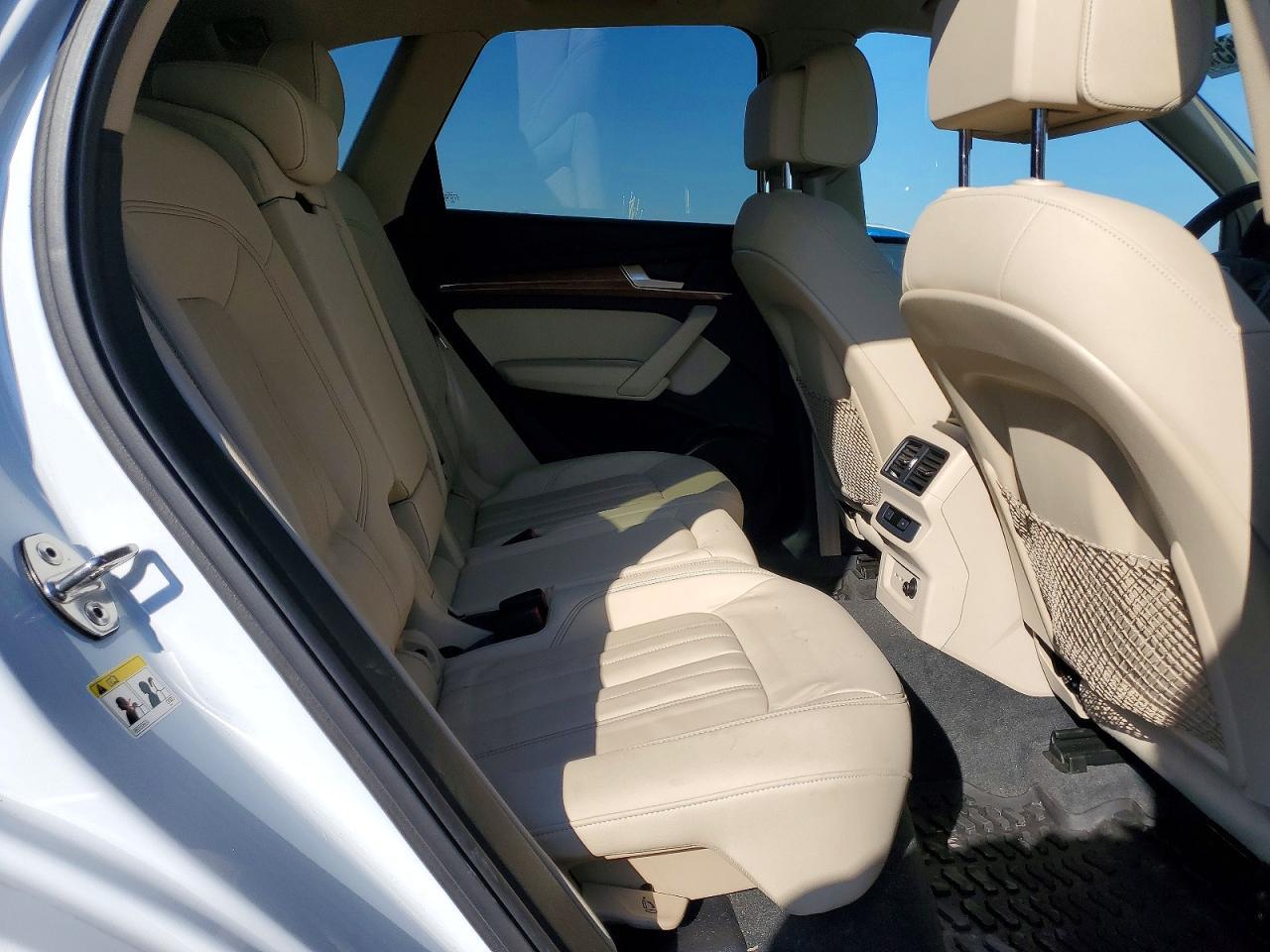2022 AUDI Q5