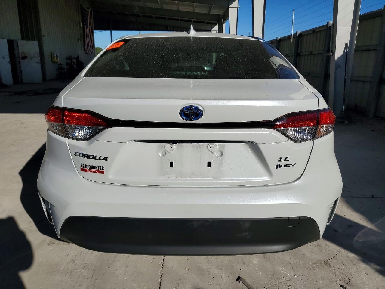 2025 TOYOTA COROLLA