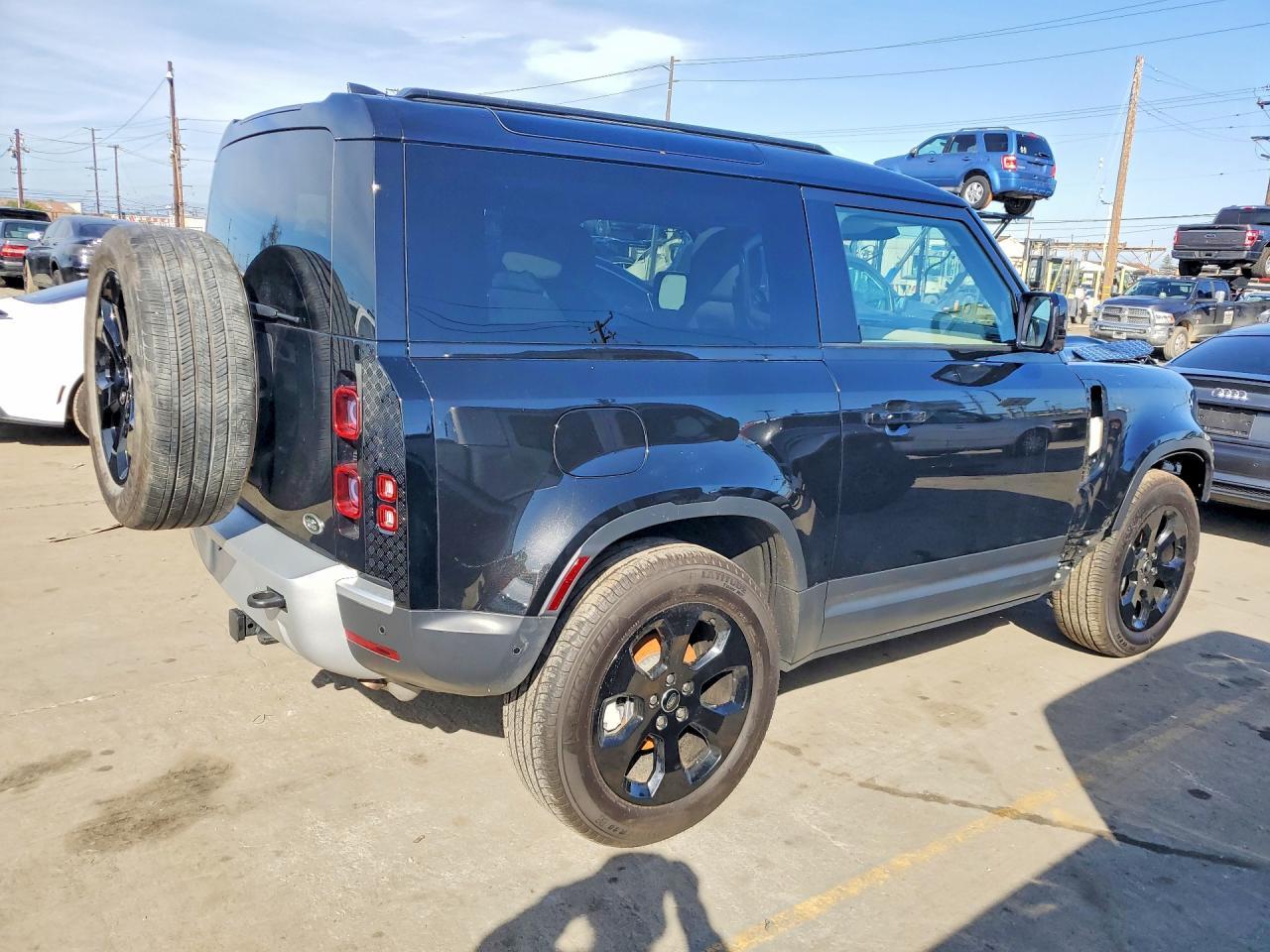 2022 LAND ROVER Defender