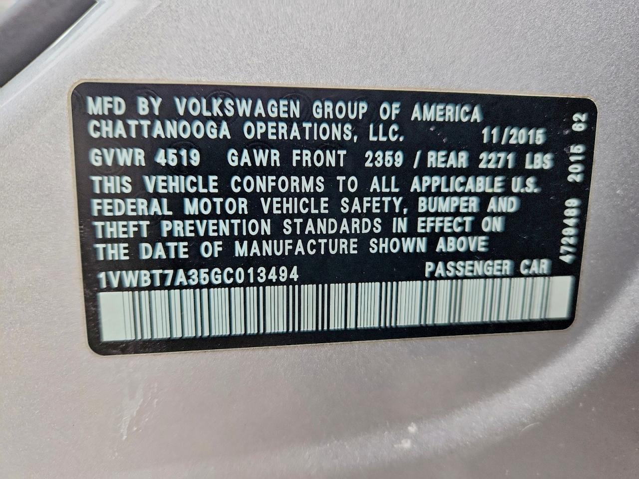 2016 VOLKSWAGEN Passat