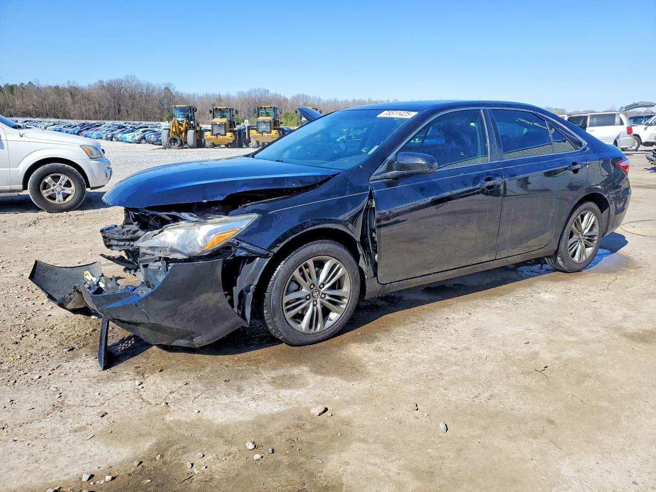 2017 TOYOTA CAMRY