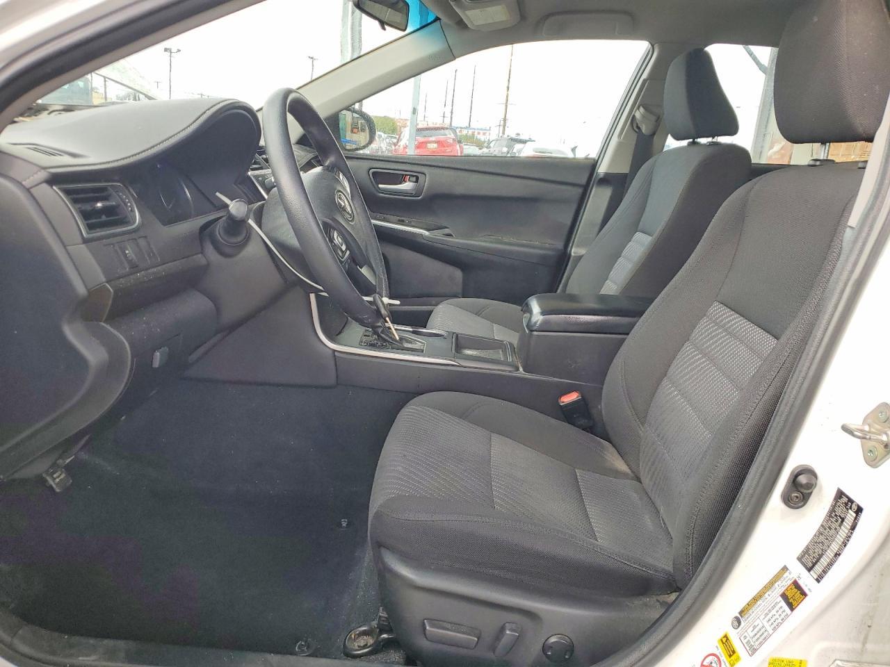 2017 TOYOTA CAMRY