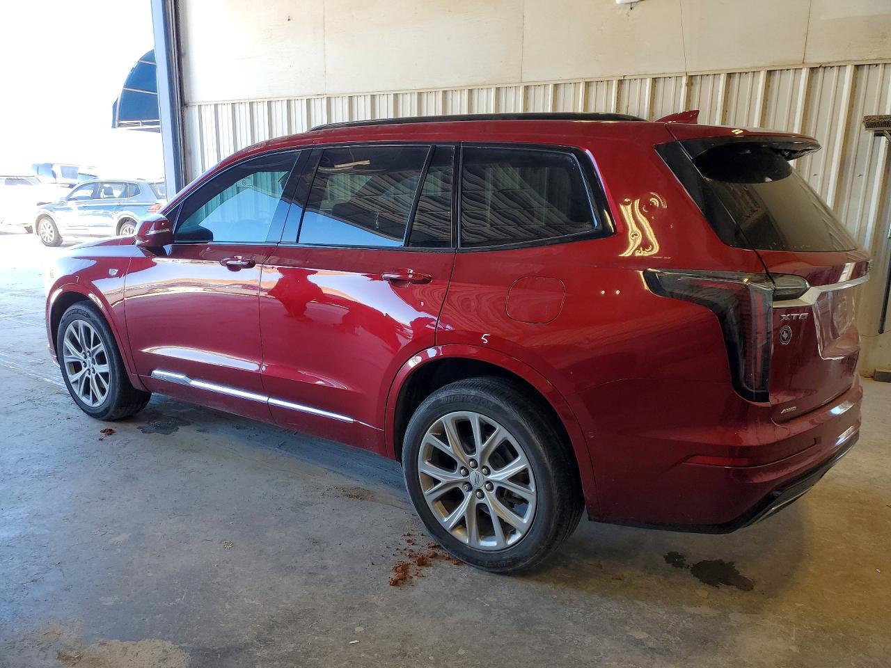 2020 CADILLAC XT6