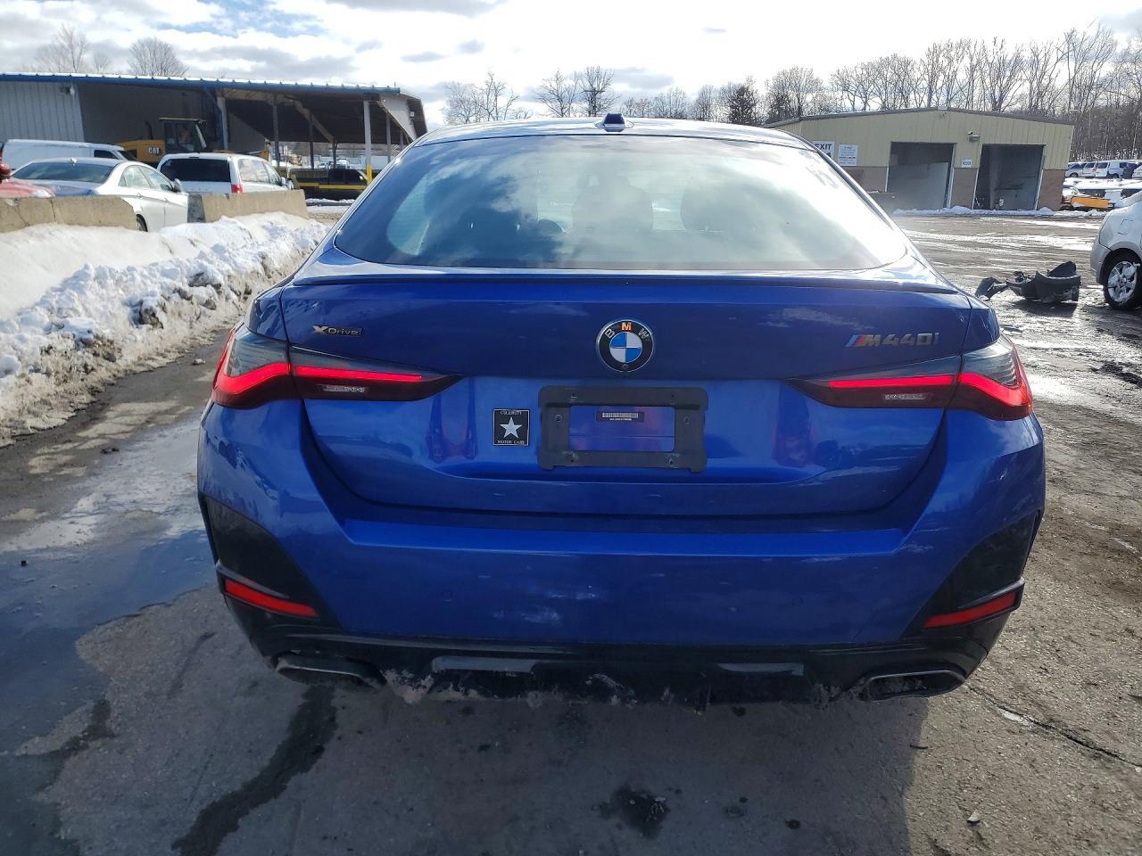 2023 BMW M440i