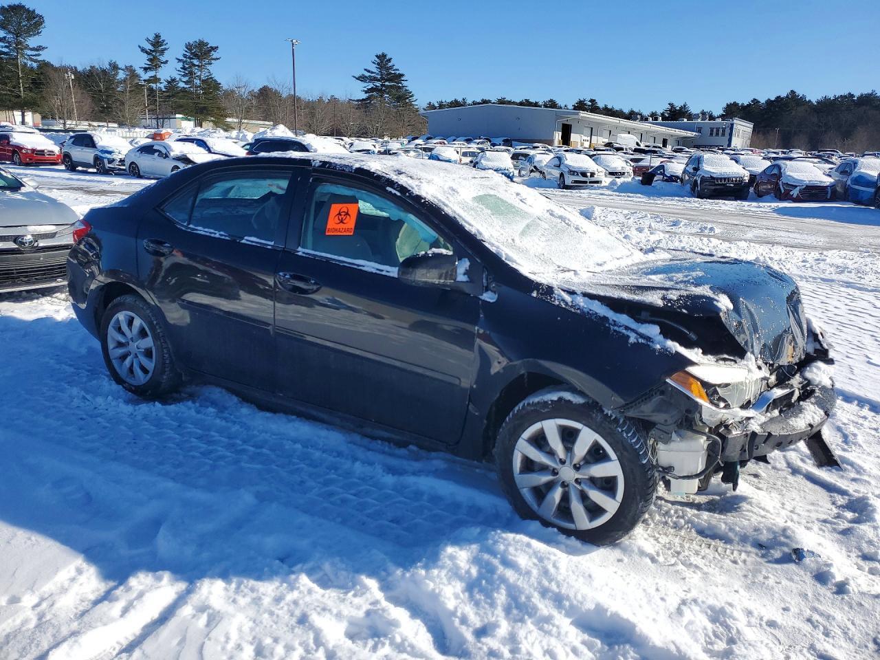 2015 TOYOTA COROLLA