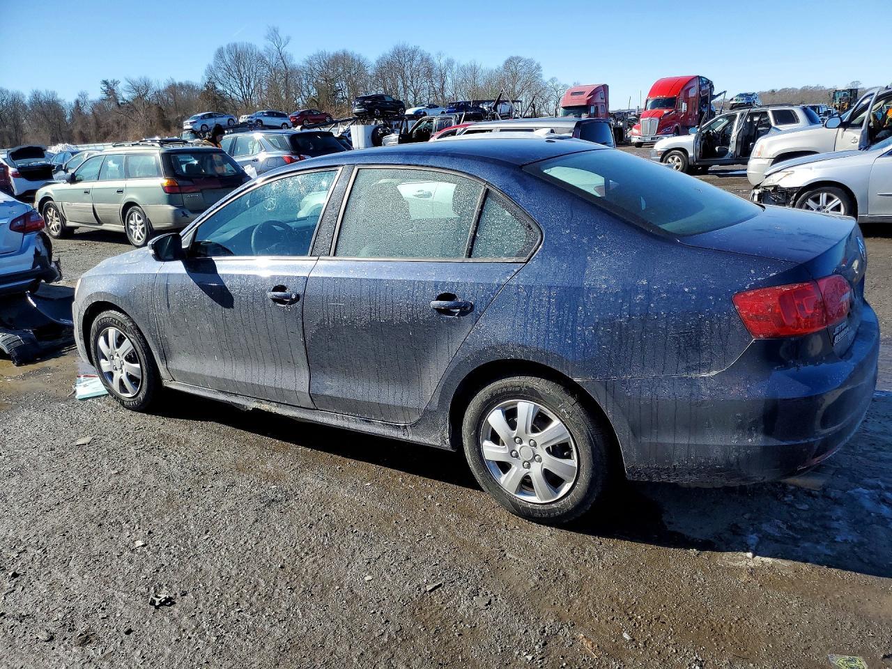 2012 VOLKSWAGEN JETTA