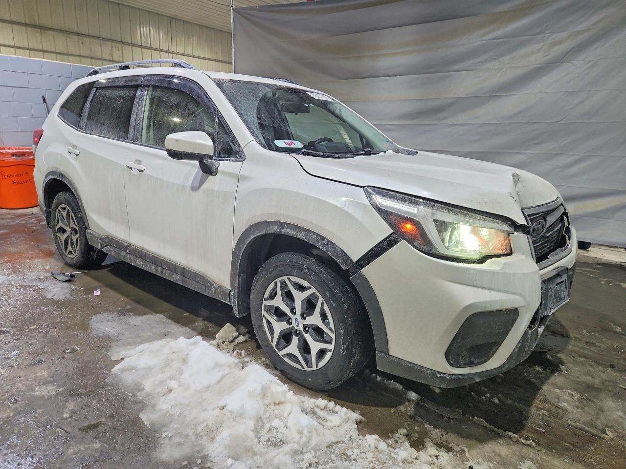2019 SUBARU FORESTER