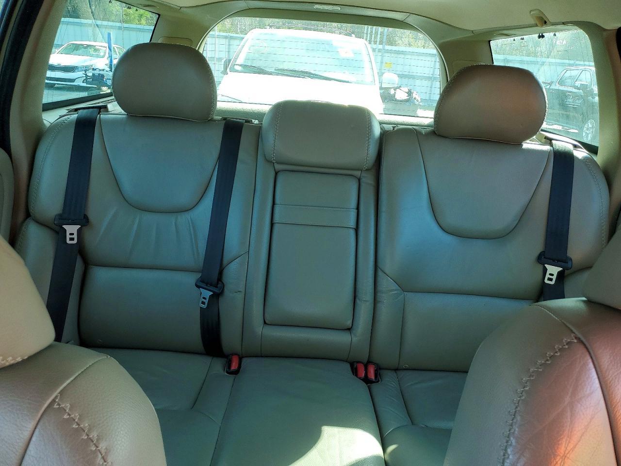 2007 VOLVO XC70