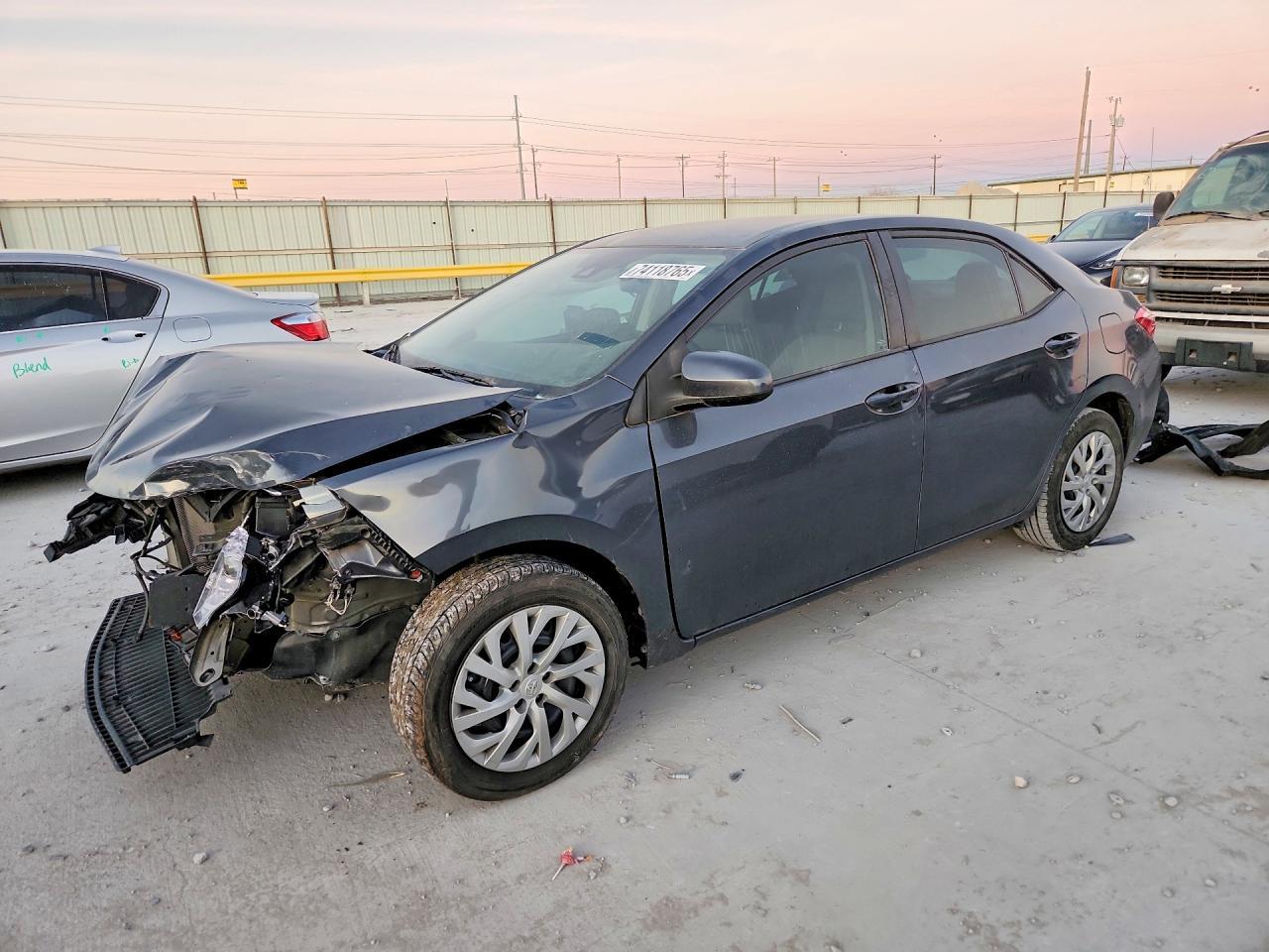 2017 TOYOTA COROLLA