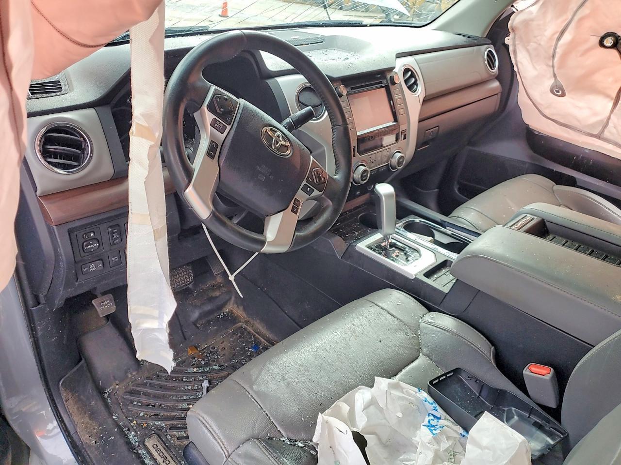 2018 TOYOTA TUNDRA