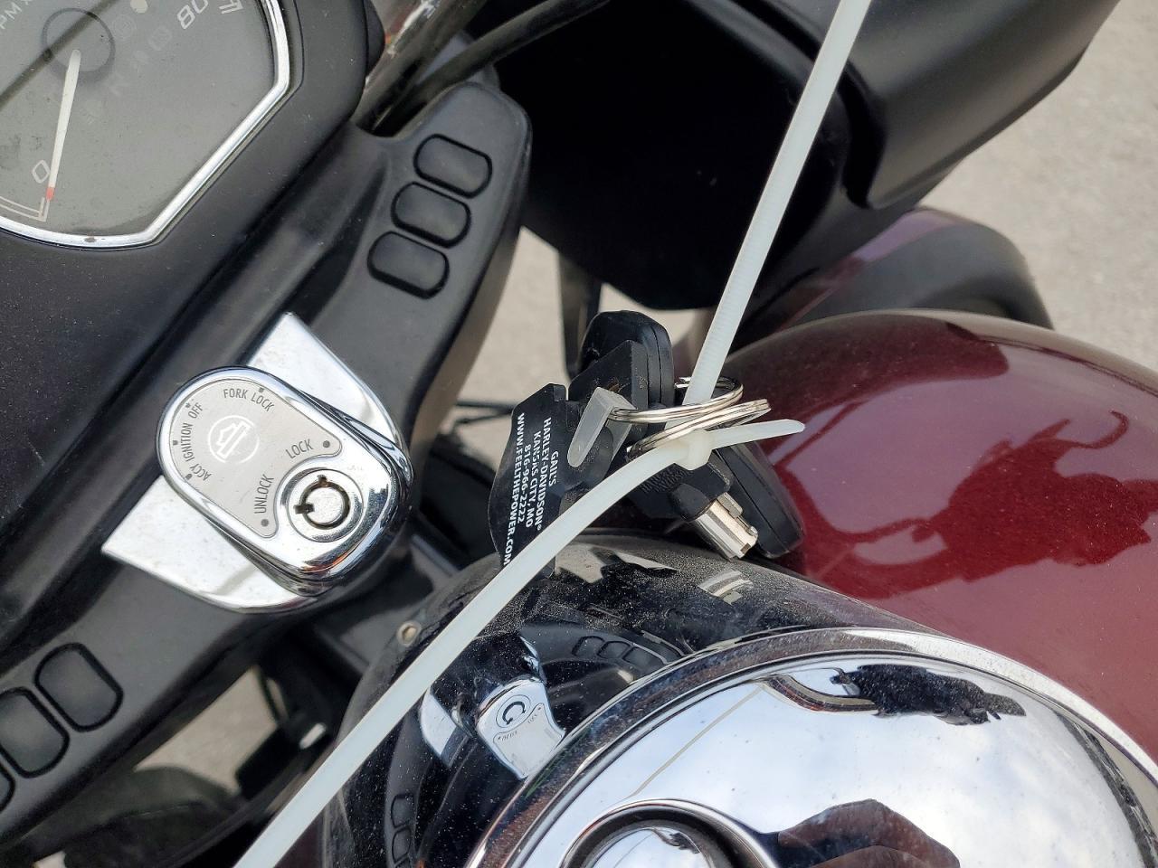 2016 HARLEY-DAVIDSON FLTRU