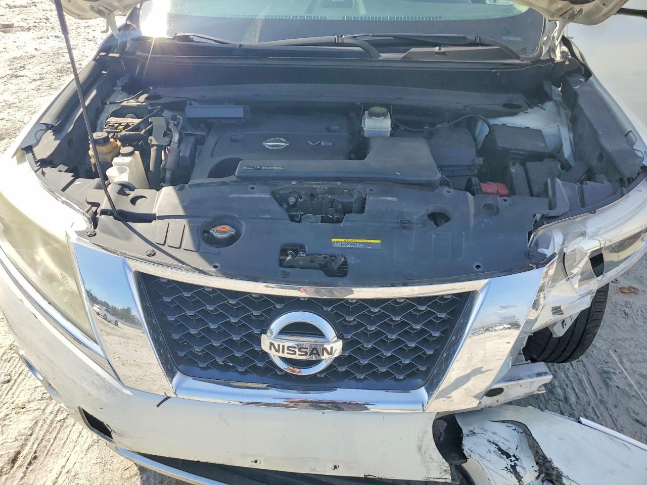 2016 NISSAN PATHFINDER