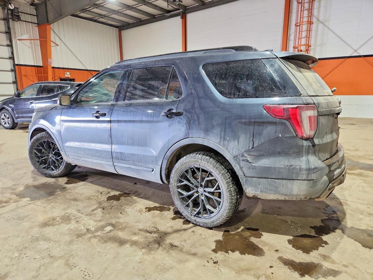 2017 FORD Explorer Sport Trac