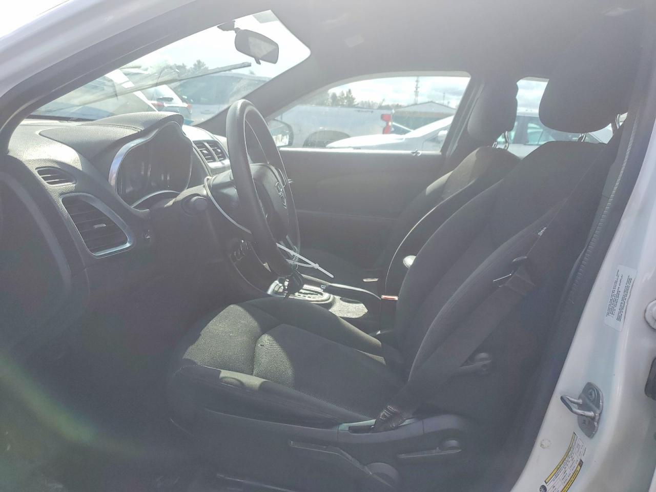 2014 DODGE Avenger