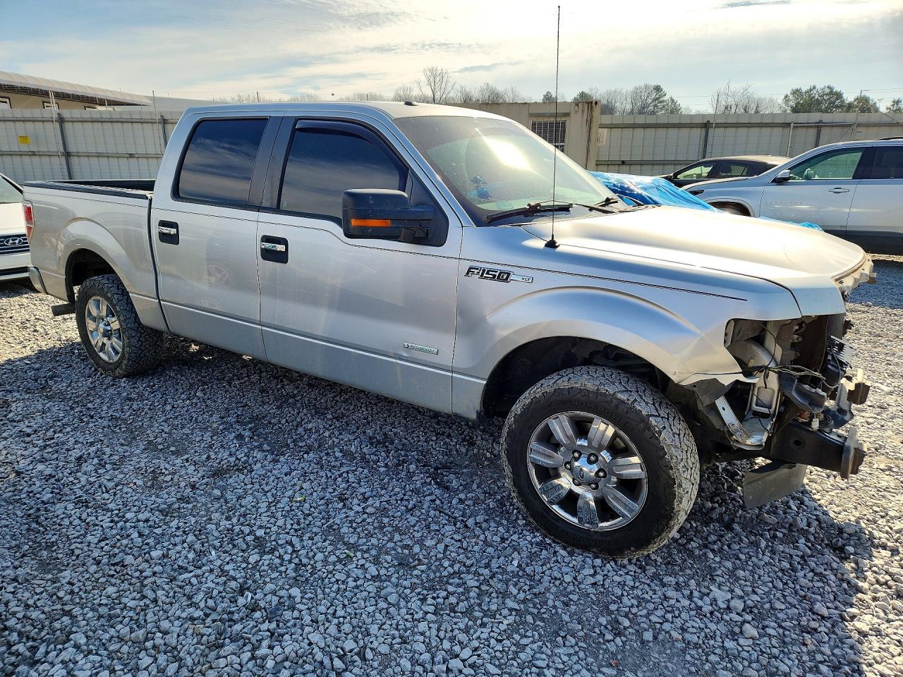 2011 FORD F-150 Lightning