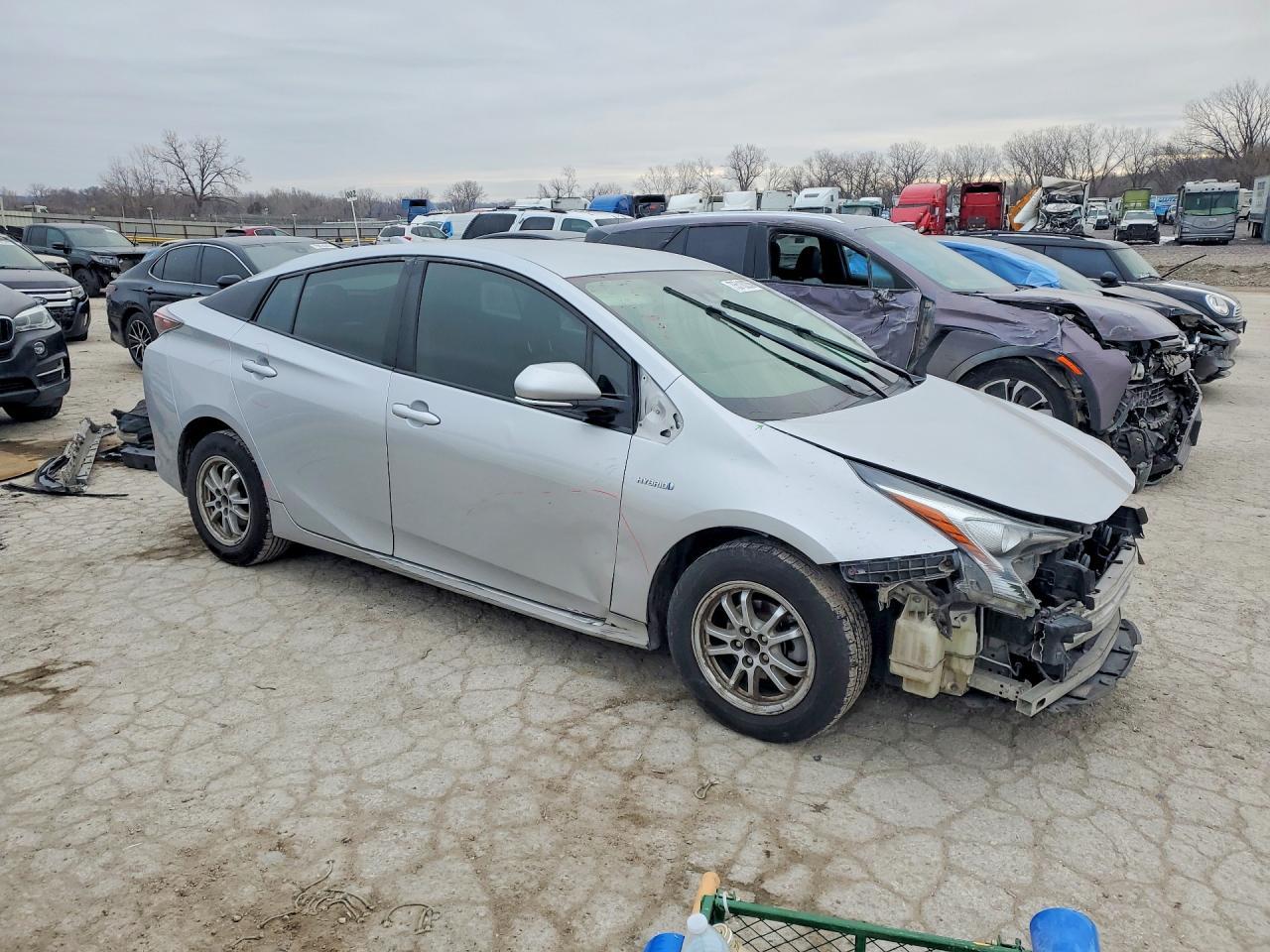 2018 TOYOTA PRIUS