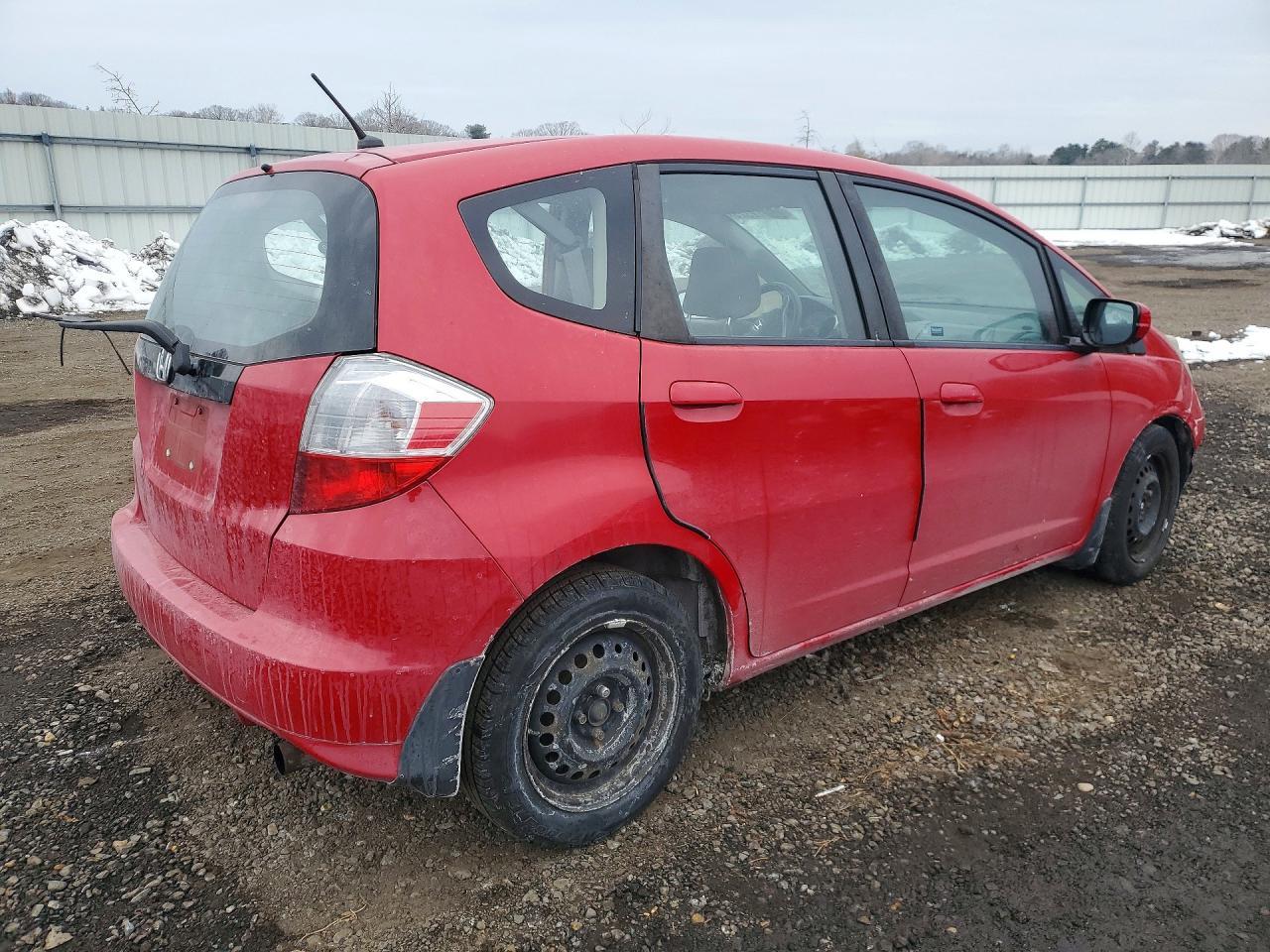 2013 HONDA FIT