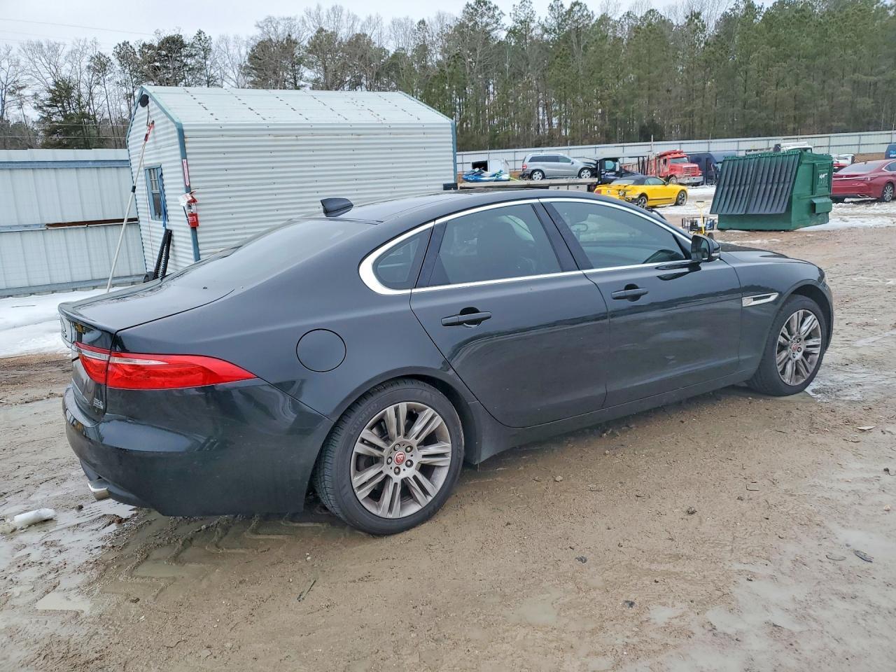 2016 JAGUAR XF