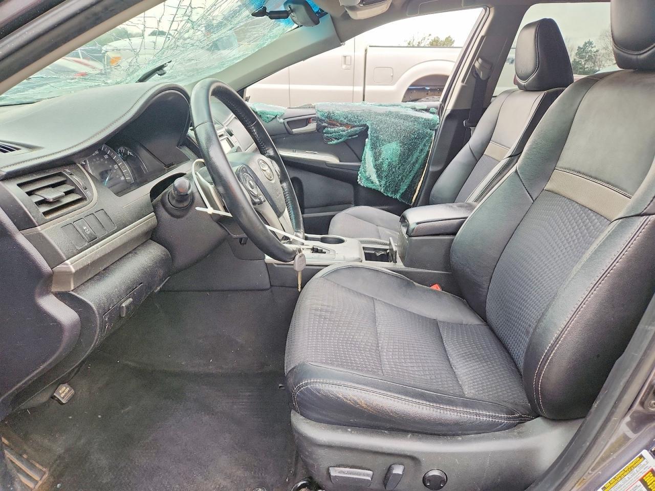2013 TOYOTA CAMRY