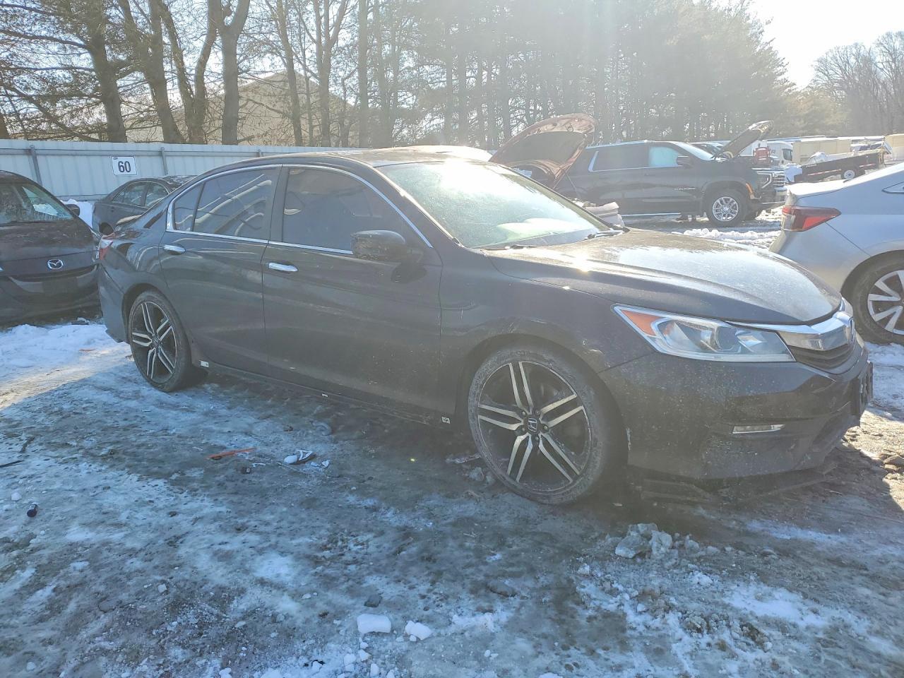 2017 HONDA ACCORD