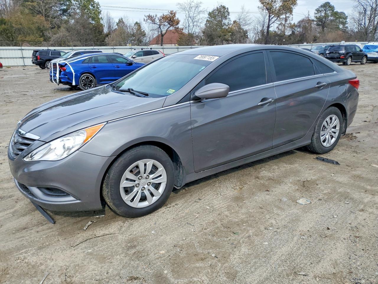 2011 HYUNDAI SONATA