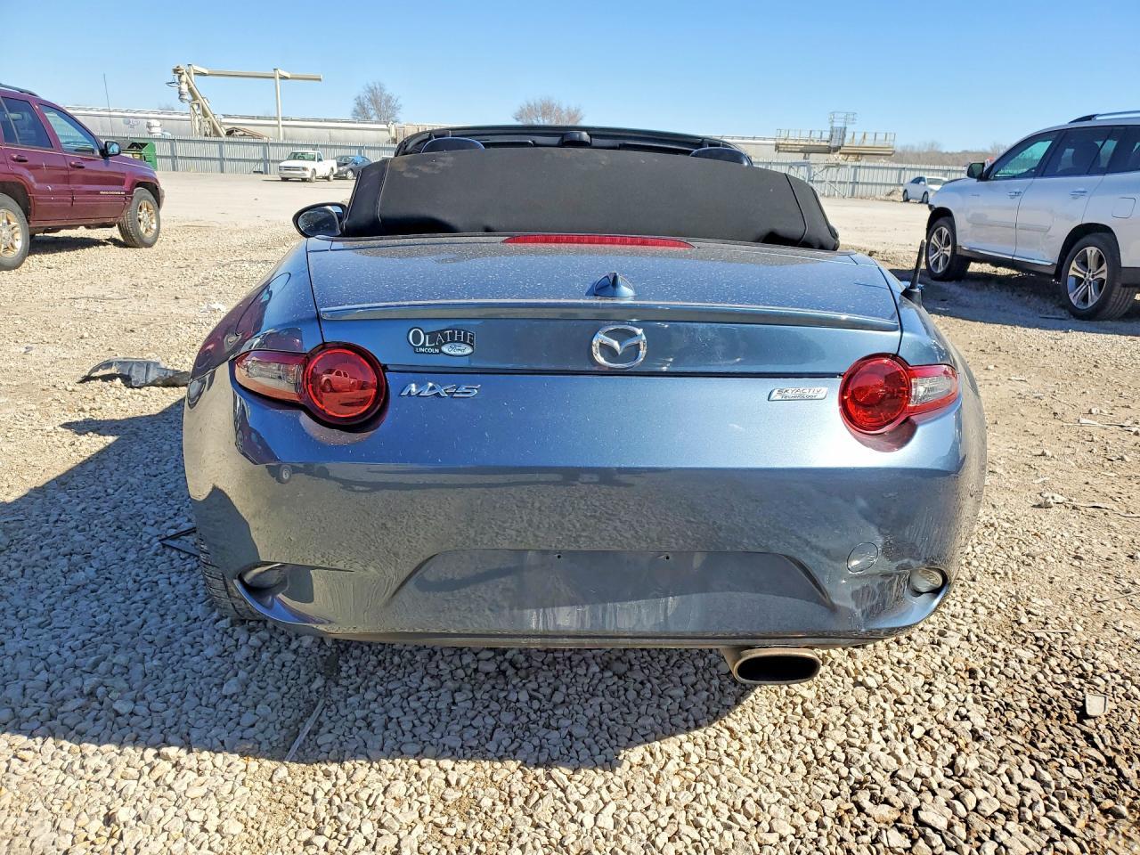 2016 MAZDA MX-5 Miata
