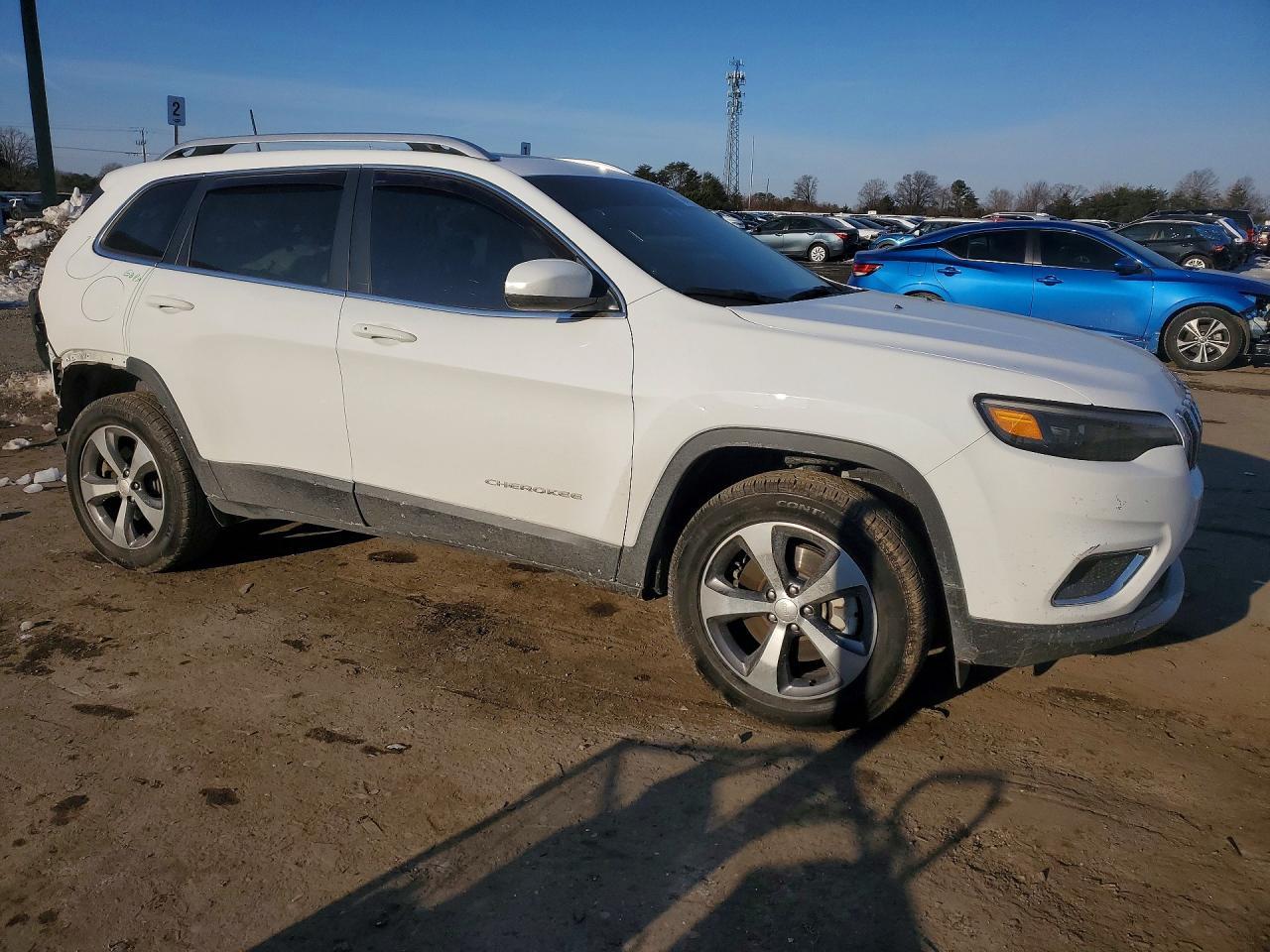2019 JEEP CHEROKEE